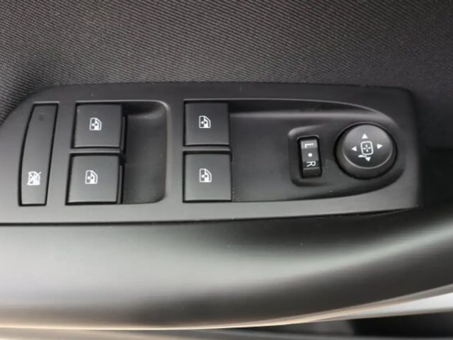 Opel Astra 1.2 Turbo Edition Turbo