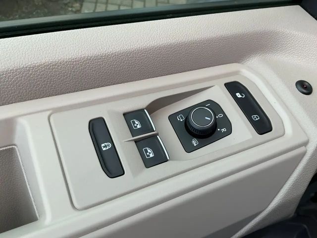 Volkswagen Multivan 2.0 TDI Lang T7