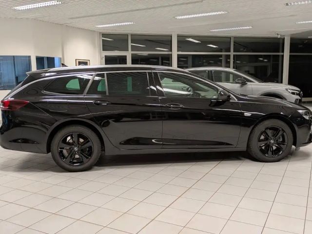 Opel Insignia Elegance