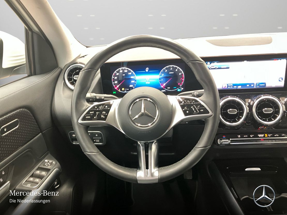 Mercedes-Benz GLA 180 Progressive