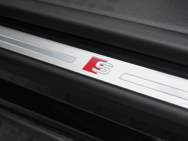 Audi Q8 60 TFSI Hybride Quattro