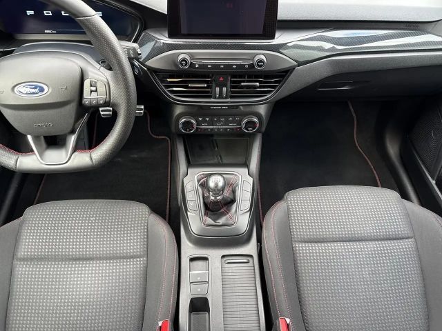 Ford Focus EcoBoost ST Line Wagon