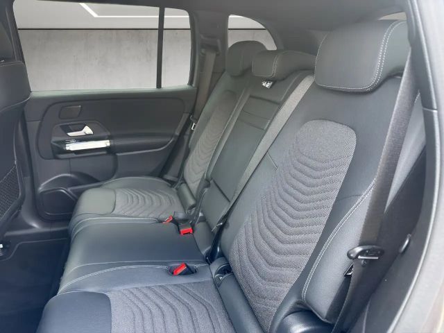 Mercedes-Benz EQB 250