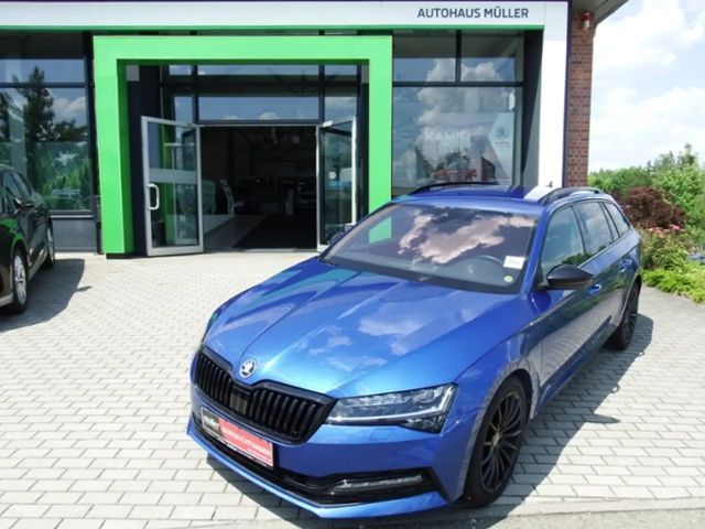 Skoda Superb 2.0 TSI Combi Sportline