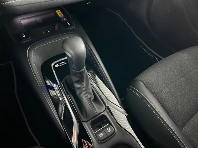 Toyota Corolla Hybride Team D