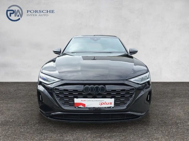 Audi Q8 e-tron 50 Business Quattro