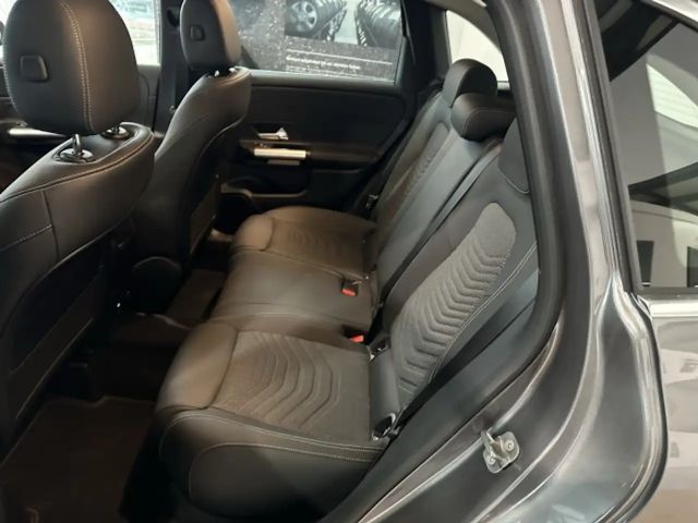 Mercedes-Benz B 200 Progressive