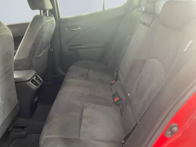 Lexus UX 250h Style Edition