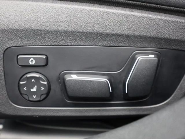 BMW 330 FACELIFT 2 - PANODAK - HIFI