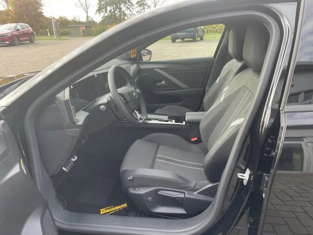 Opel Astra GS-Line Grand Sport