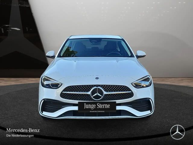 Mercedes-Benz C 180 AMG Line Sedan