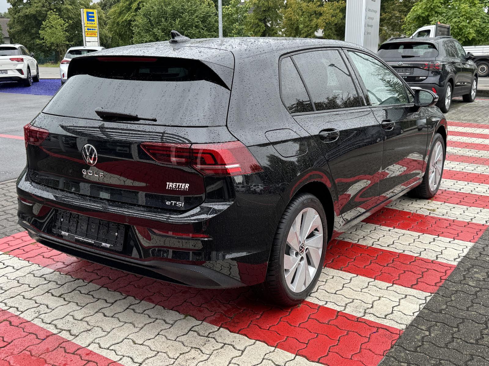 Volkswagen Golf 1.5 eTSI Life