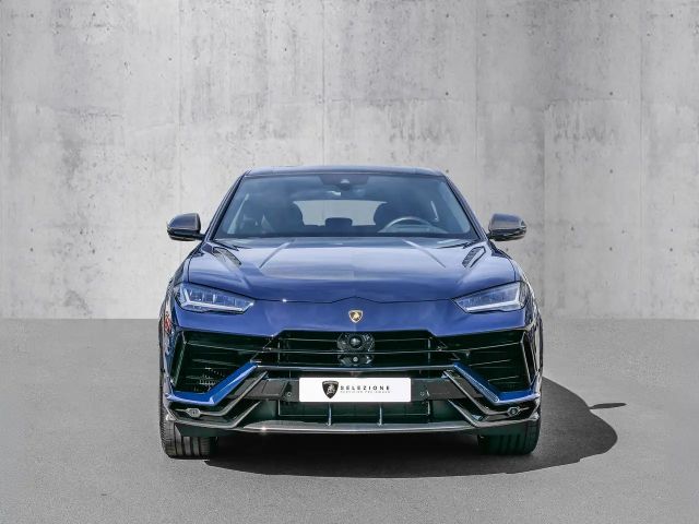 Lamborghini Urus Performante