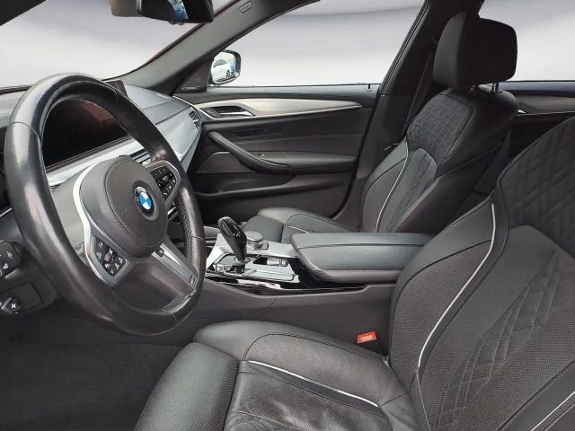 BMW 530 530d M-Sport Sedan xDrive
