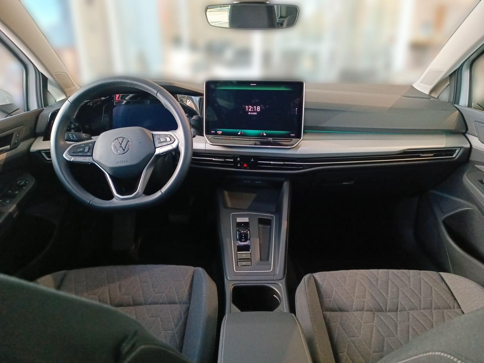 Volkswagen Golf 1.5 eTSI Golf VIII Variant