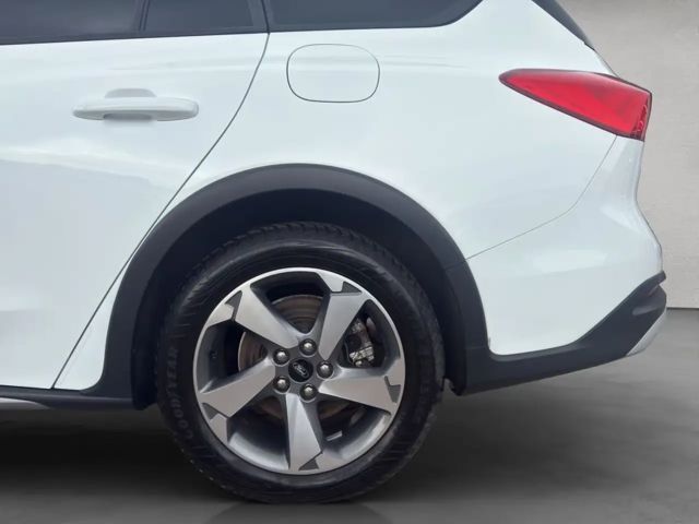 Ford Focus Active EcoBoost Wagon