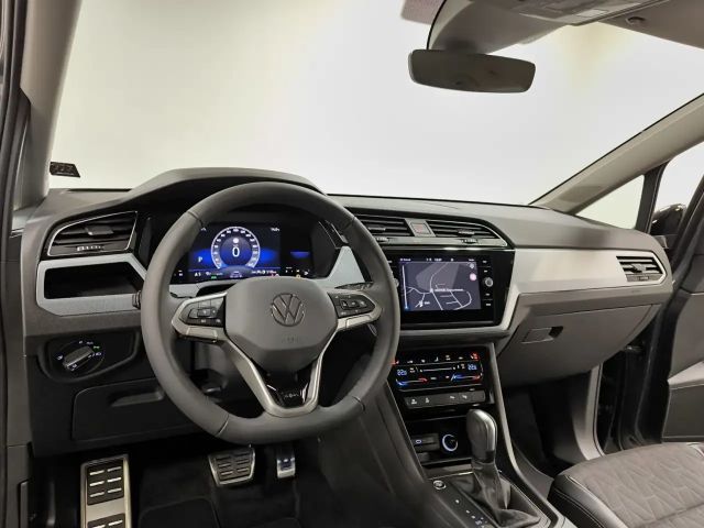 Volkswagen Touran 1.5 TSI DSG R-Line