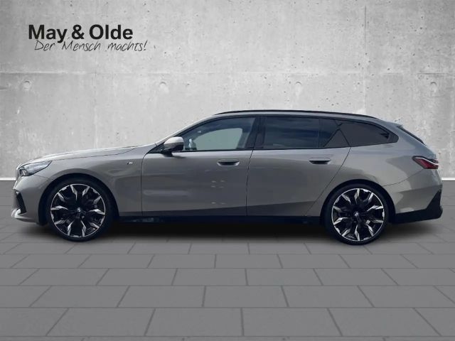 BMW 520 520i M-Sport Touring