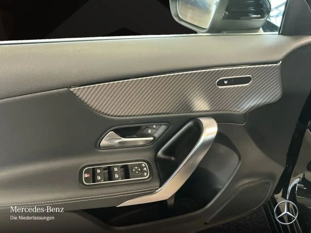 Mercedes-Benz A 200 Progressive