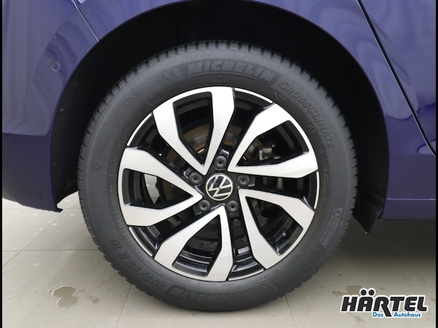 Volkswagen Golf 1.5 eTSI DSG