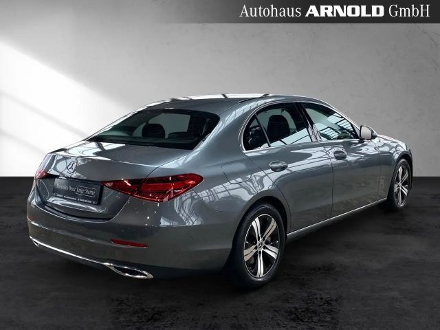 Mercedes-Benz C 200 AVANTGARDE Sedan