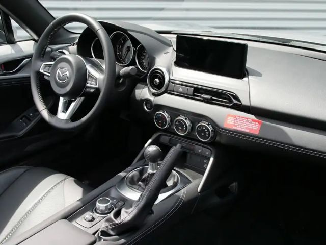 Mazda MX-5 Exclusive-line SkyActiv