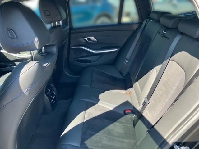 BMW 320 320d Touring xDrive