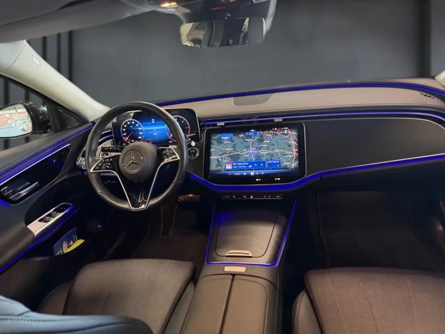 Mercedes-Benz E 220 AVANTGARDE E 220 d Estate