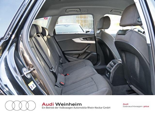 Audi A4 35 TFSI Avant S-Tronic