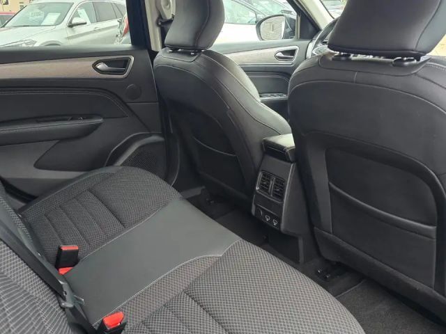 Renault Arkana Intens