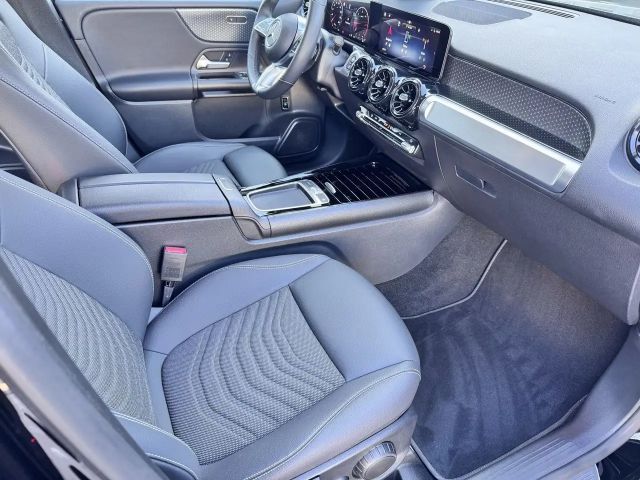 Mercedes-Benz GLB 200 GLB 200 d