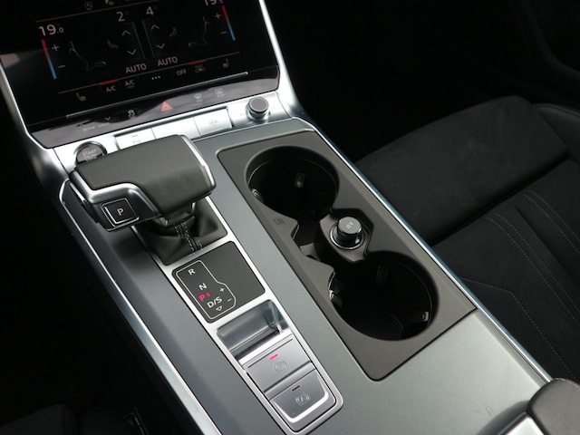 Audi A6 55 TFSI Avant Quattro S-Line S-Tronic