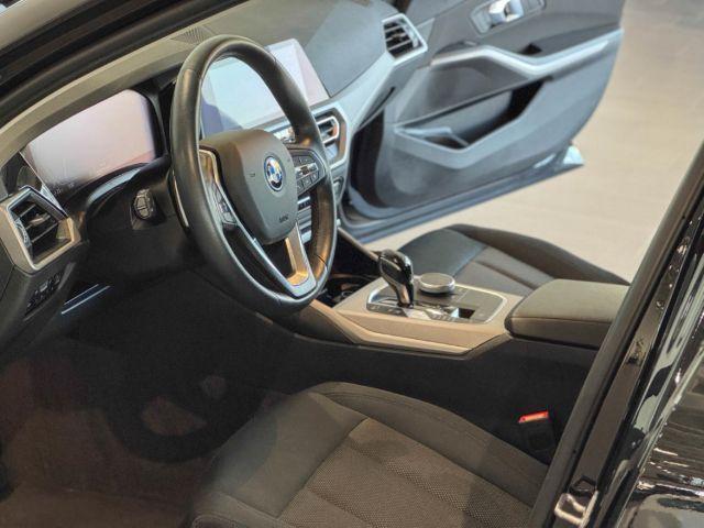 BMW 320 320e Touring