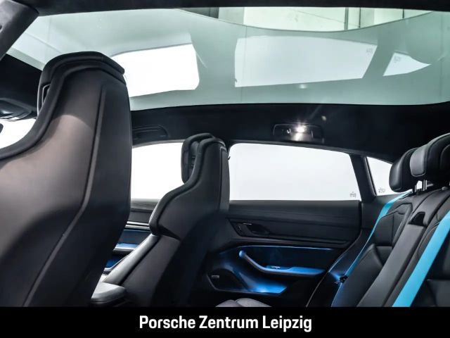 Porsche Taycan Sport Turismo Turbo
