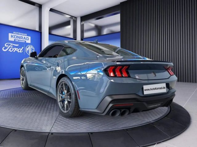 Ford Mustang Fastback GT 5.0 V8