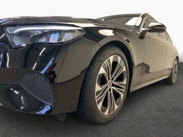 Mercedes-Benz E 200 E-Klasse