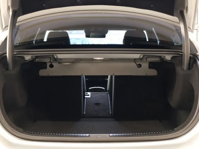 Mercedes-Benz A 200 AMG Line