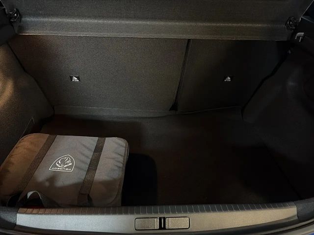 Peugeot E-208 GT-Line