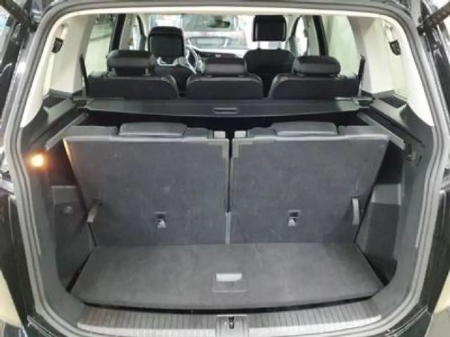Volkswagen Touran 2.0 TDI DSG