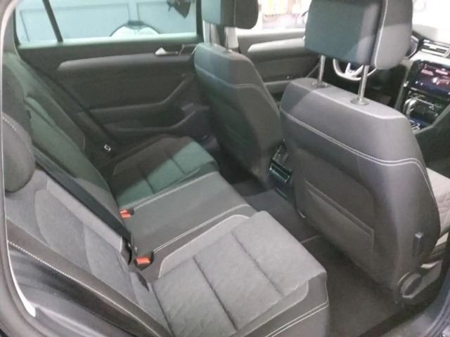 Volkswagen Passat GTE Variant