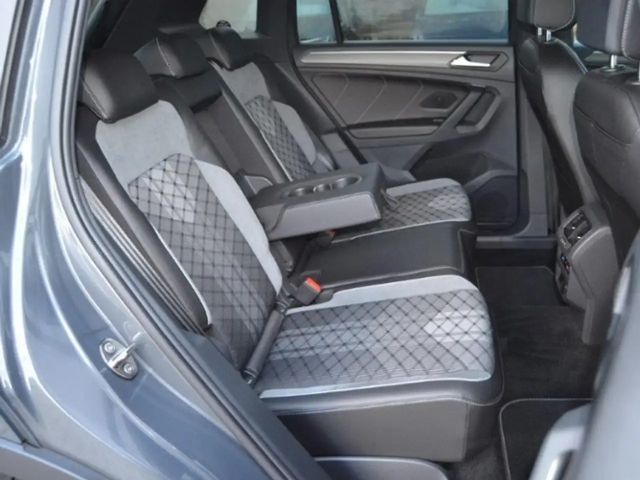 Volkswagen Tiguan 2.0 TDI DSG R-Line Style