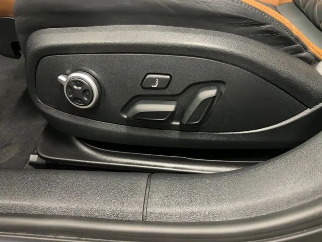 Audi S4 TDI tiptr. 360°K MATRIX PANO NAVI ACC