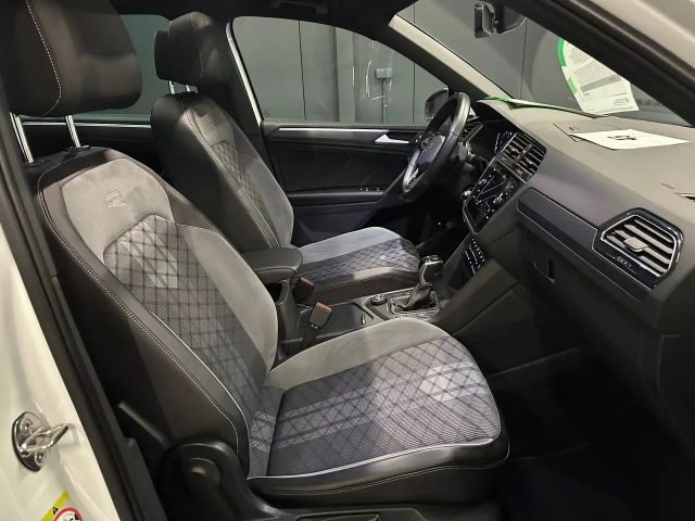 Volkswagen Tiguan 4Motion IQ.Drive R-Line