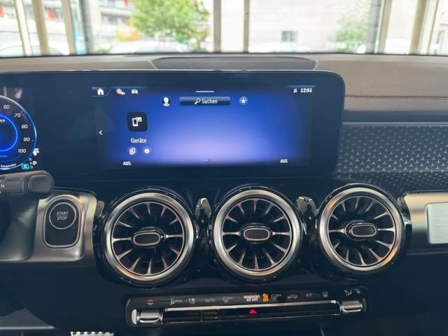 Mercedes-Benz EQB 300 4MATIC AMG Line