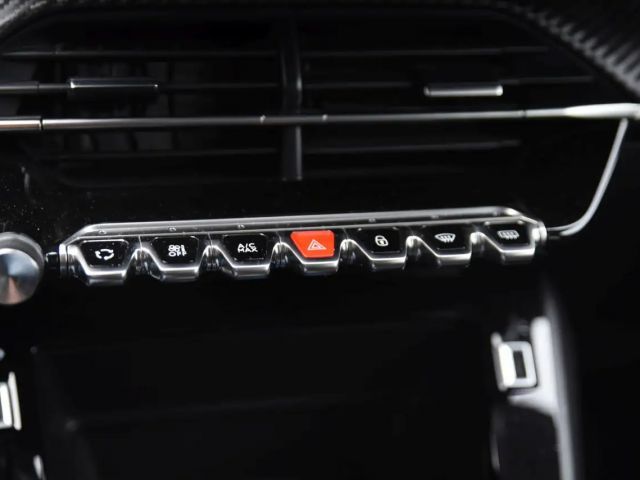 Peugeot E-208 Active Pack