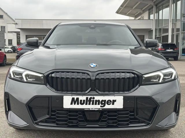 BMW 330 330i M-Sport Sedan xDrive