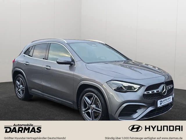 Mercedes-Benz GLA 200 AMG Line