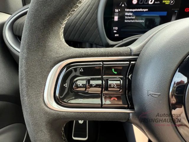 Abarth 500e Scorpionissima