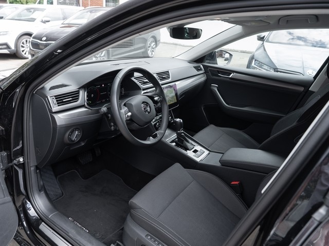 Skoda Superb 2.0 TDI Combi Style Style