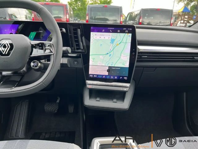 Renault Scenic E-Tech Iconic